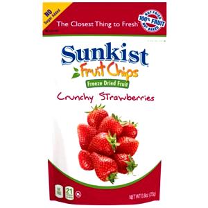 0.2 oz (5.6 g) Fruit Chips Crunchy Strawberries