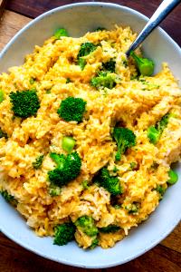 0.67 Cup Cheddar Rice With Broccoli & Carrots