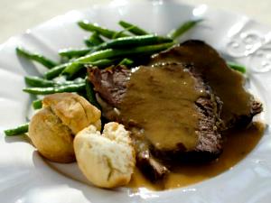 0.67 Cup Roast Beef With Gravey