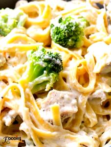 1 1/2 cups (227 g) Chicken Alfredo