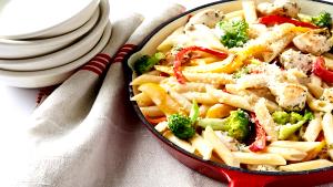 1 1/2 cups (340 g) Chicken Penne Primavera
