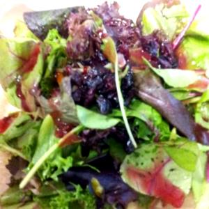 1 1/2 Cups Leafy Romaine Salad Mix