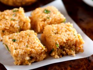 1 1/2 Servings Chicken Rice Cakes