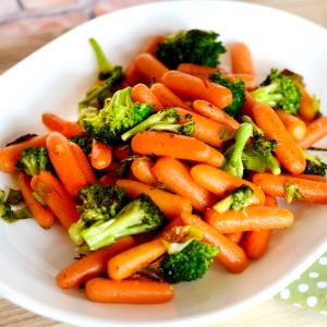 1 1/4 Cups Broccoli & Carrots With Garlic & Herbs