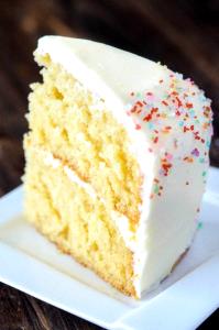 1 1-layer Cake Serving (8" Or 9" Dia, 1-1/2" High) White Cake Pudding Mix without Icing (Oil, Egg Whites, and Water Added)