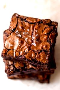 1/12 package (39 g) Traditional Chocolate Fudge Brownies