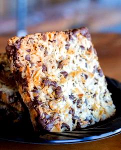 1/2 bar (102 g) Seven Layer Dessert Bar