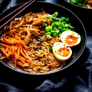 1/2 bowl (53 g) Chicken Ramen Noodle Soup