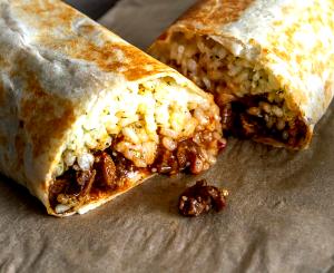 1/2 Burrito (140 g) Carne Asada Beef Burritos