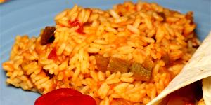 1/2 can (208 g) Spanish Rice & Red Bean Soup