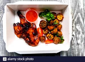 1/2 container (227 g) Western BBQ Chicken