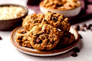 1/2 Cookie Chocolate Chip Oatmeal Walnut Cookie