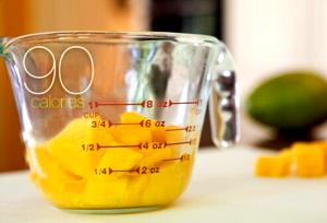 1/2 cup (104 g) Mango & Cream Ice Cream