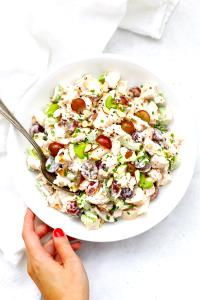 1/2 cup (105 g) Classic Chicken Salad