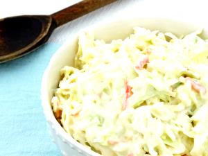1/2 cup (105 g) Cole Slaw