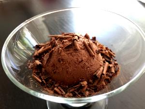 1/2 cup (106 g) Mayan Chocolate Ice Cream
