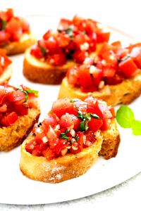 1/2 cup (113 g) Bruschetta Topping