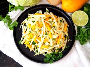 1/2 cup (113 g) Mango Jicama Slaw