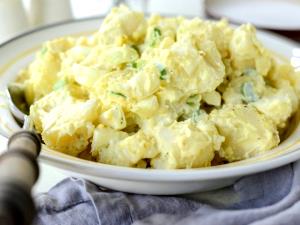 1/2 cup (120 g) Potato Salad