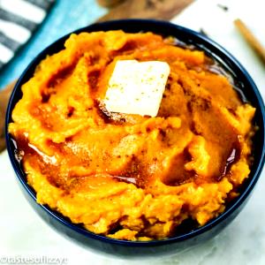 1/2 cup (122 g) Sweet Mashed Potatoes