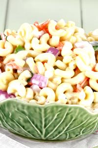 1/2 cup (123 g) Amish Macaroni Salad (4 lb)