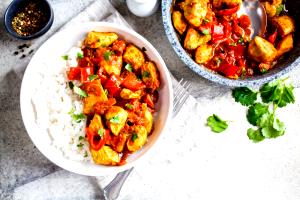 1/2 cup (125 g) Jalfrezi