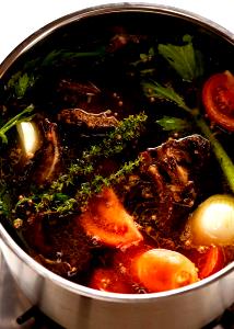 1/2 cup (125 g) Vegetable with Beef Stock