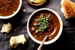 1/2 cup (130 g) Black Bean Soup