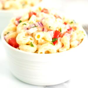 1/2 cup (140 g) Classic Macaroni Salad