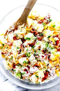 1/2 cup (140 g) Loaded Baked Potato Salad
