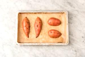 1/2 cup (160 g) Cut Yams