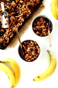 1/2 cup (55 g) Banana Bread Granola