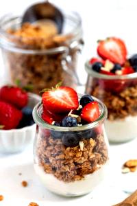 1/2 cup (57 g) Vanilla Almond Granola