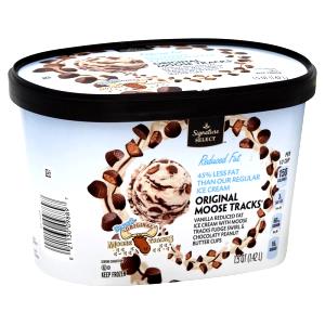 1/2 cup (60 g) Country Churn Light Moose Tracks Ice Cream
