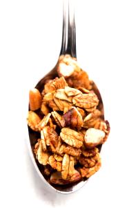 1/2 cup (60 g) Maple Pecan Granola