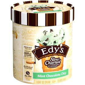 1/2 cup (65 g) Deluxe Churned Mint Chocolate Chip Light Ice Cream