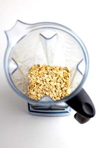 1/2 cup (65 g) Power Oats