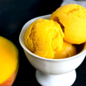 1/2 cup (66 g) Mango Ice Cream
