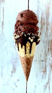 1/2 cup (67 g) Coffee Hazelnut Swirl Ice Cream
