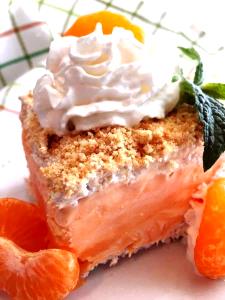 1/2 cup (70 g) Orange Cream Frozen Dessert