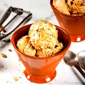 1/2 cup (70 g) Premium Pumpkin Pie Ice Cream