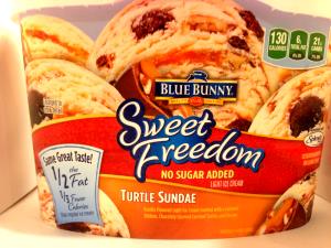 1/2 cup (70 g) Sweet Freedom No Sugar Added Turtle Sundae