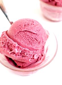 1/2 cup (72 g) Blueberry Frozen Yogurt