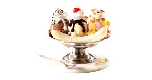 1/2 cup (73 g) Premium Royal Banana Split Ice Cream