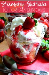 1/2 cup (73 g) Strawberry Shortcake Ice Cream