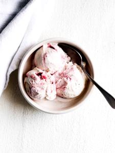 1/2 cup (74 g) Cherry Vanilla Ice Cream