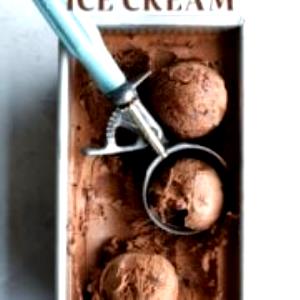 1/2 cup (77 g) Homemade Chocolate Premium Pints Ice Cream