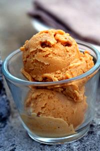 1/2 cup (78 g) Pumpkin Ice Cream