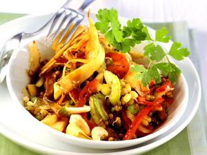 1/2 cup (80 g) Exotic Chop Suey