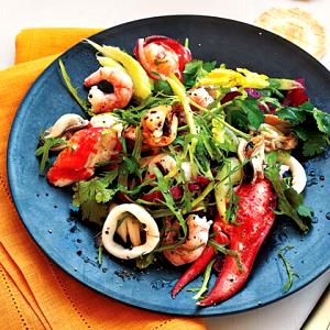 1/2 cup (85 g) Seafood Salad